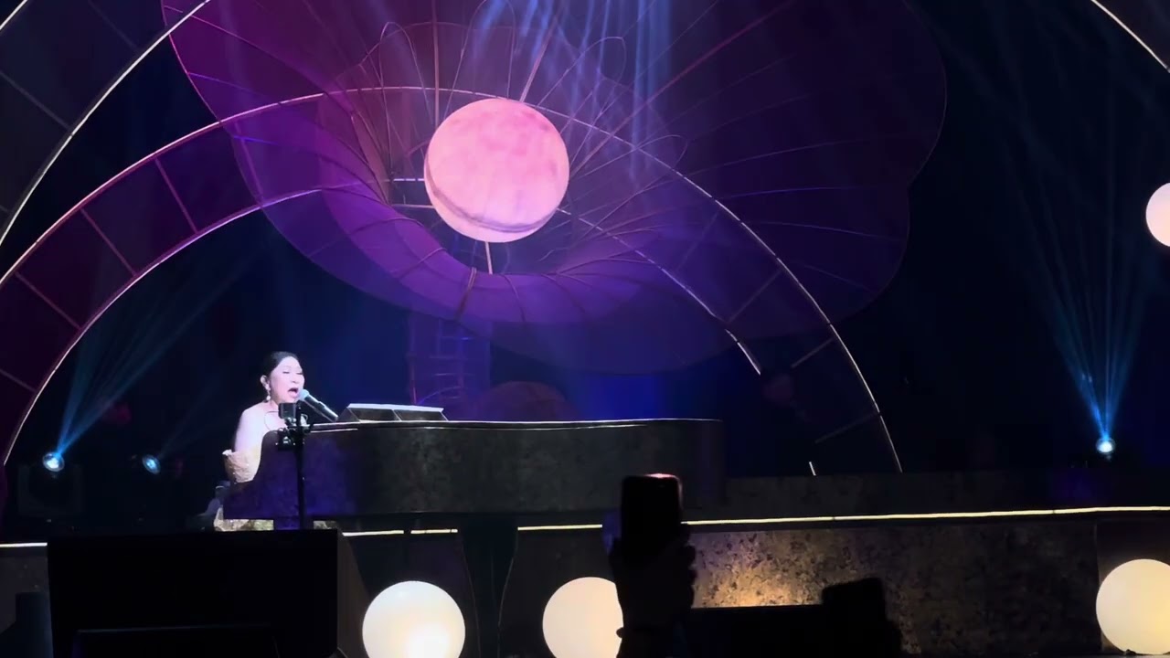 Lift Up Your Hands - Ms. Cecile Azarcon , Kuh Ledesma , Zsazsa Padilla , Janno Gibbs etc