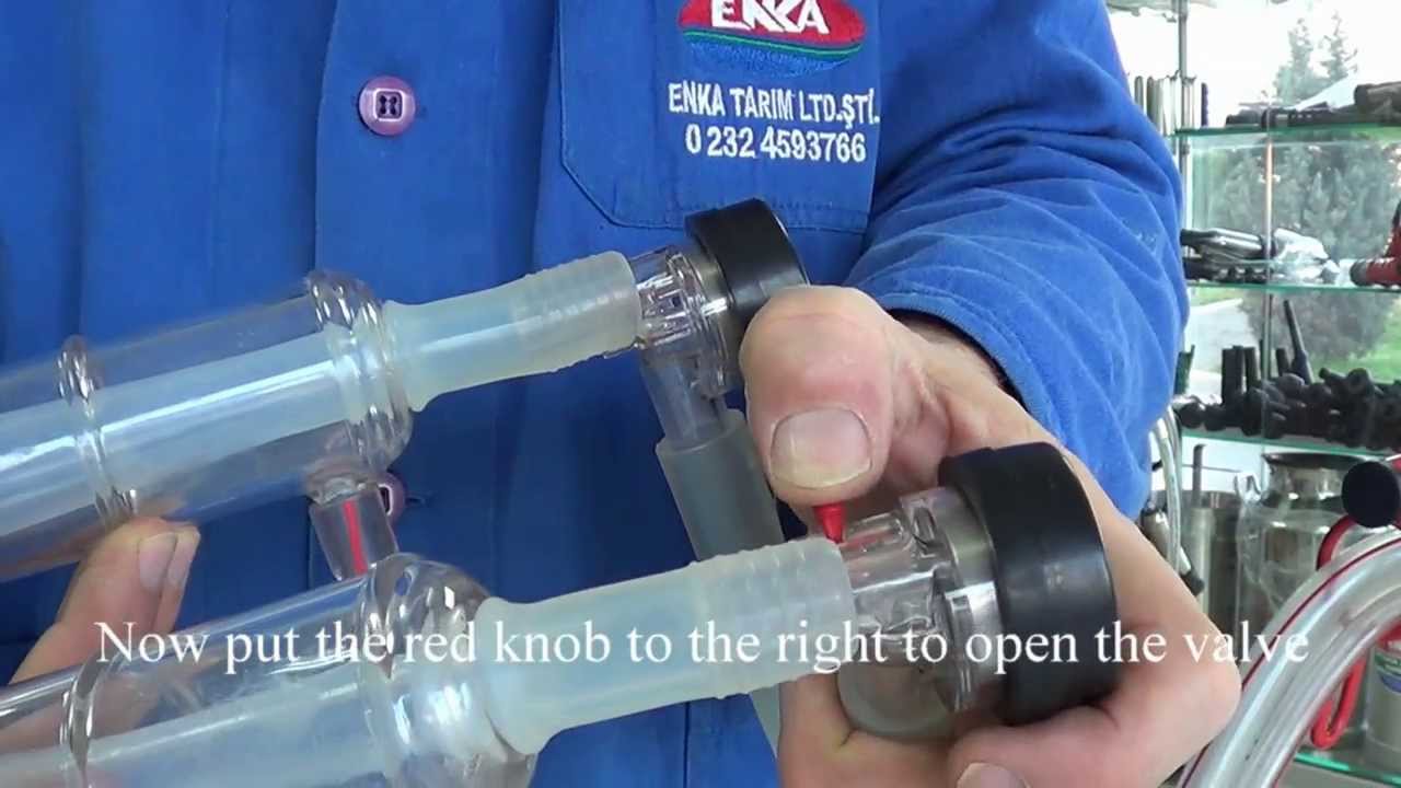 How does it work: Milking Machine