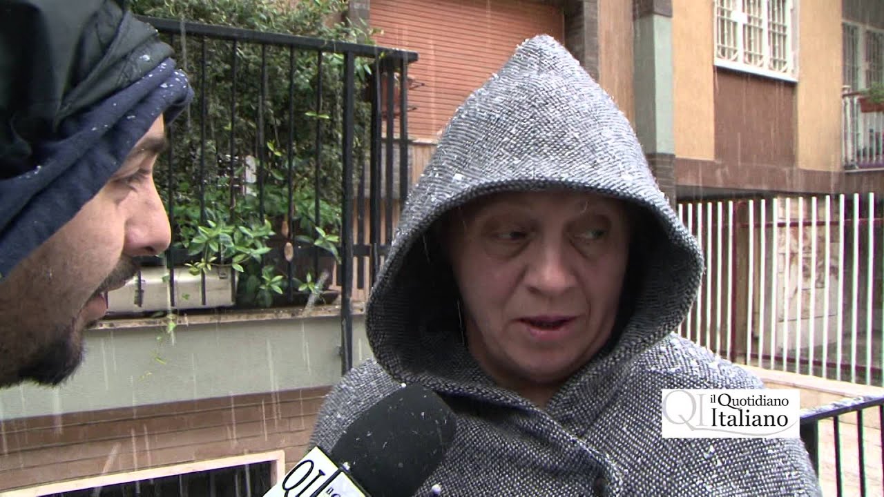 Bari, grandine a forma di neve