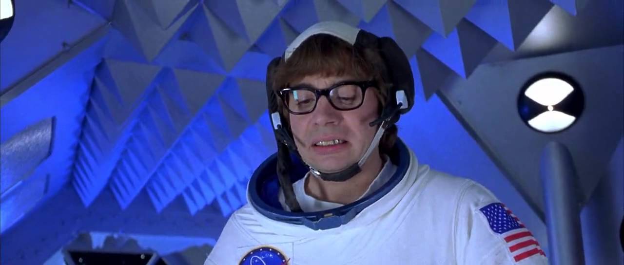 Austin Powers and Mini-Me Fight Scene