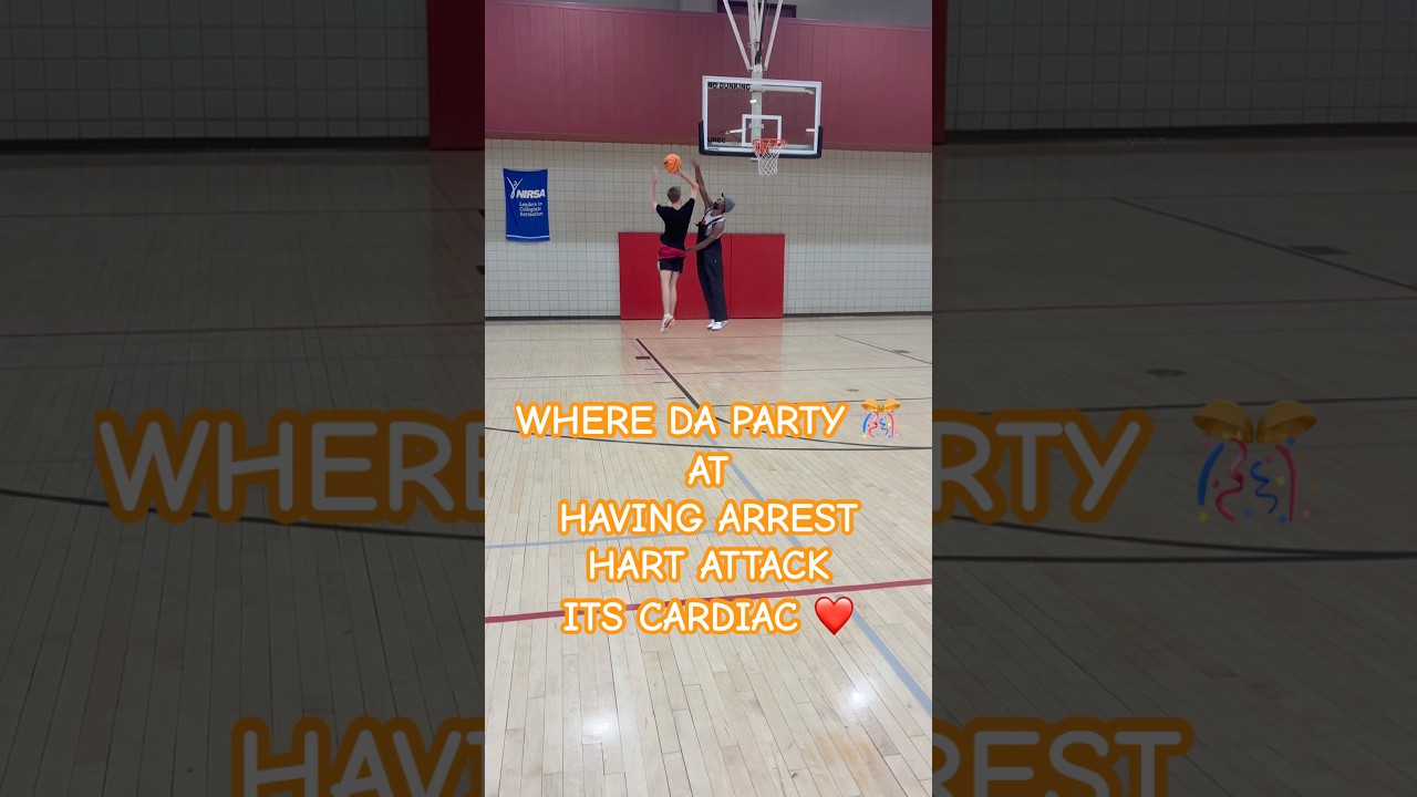 WHERE DA PARTY 🎊 AT  HAVING ARREST HART ATTACK ITS CARDIAC ❤️