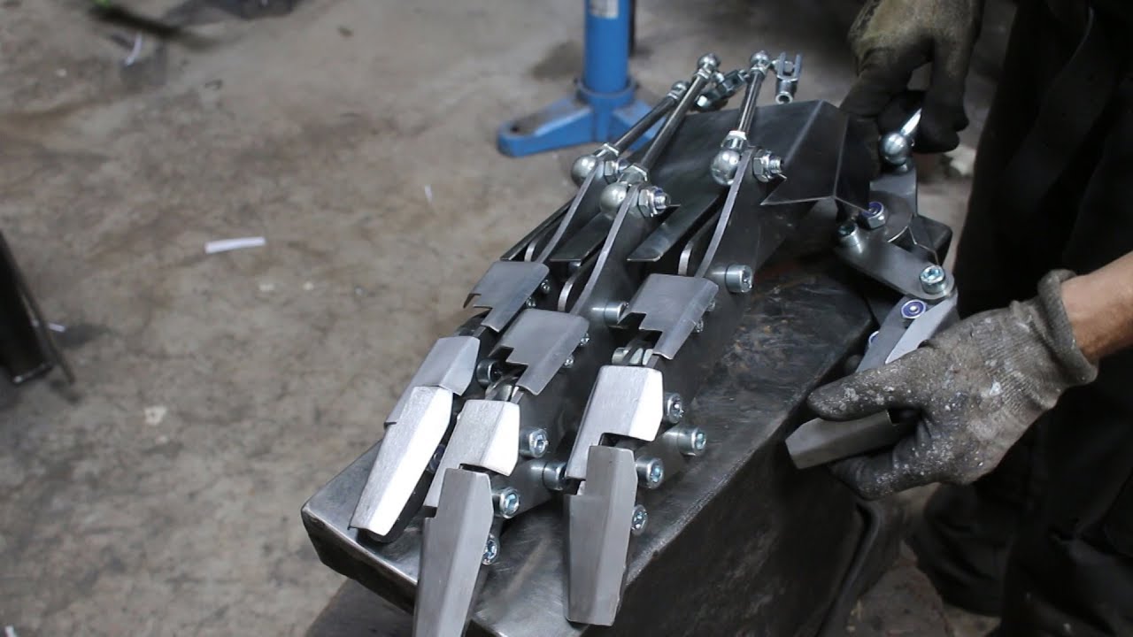 Building a humanoid robot, part 1, making a hand.