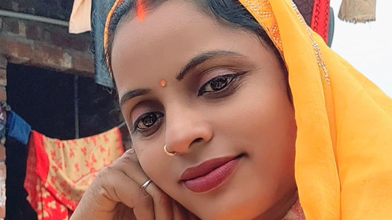 राधा कृष्णा लाइव है!