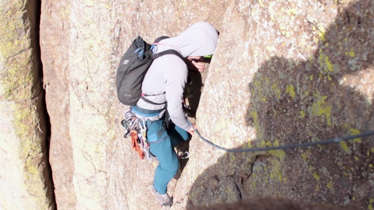 Climbing Devils Tower (Devils tower lodge)