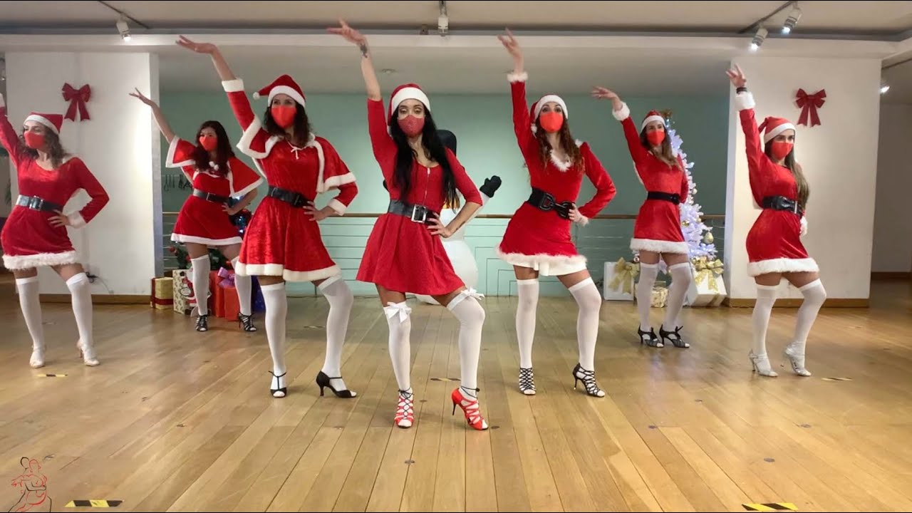 All I Want for Christmas Is You - Christmas Challenge  Sabor & Dança