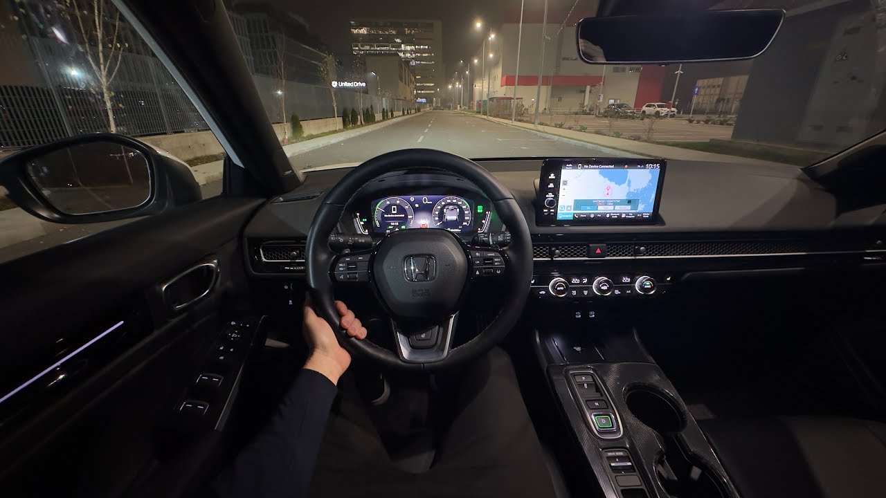 Ночной тест-драйв обновленной Honda Civic 2026 года.