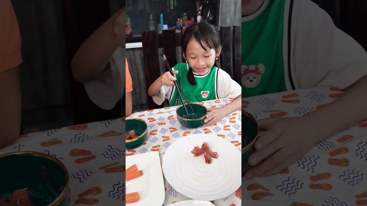 C&ocirc; B&eacute; Hiểu Chuyện ... || Good Little Girl #shorts