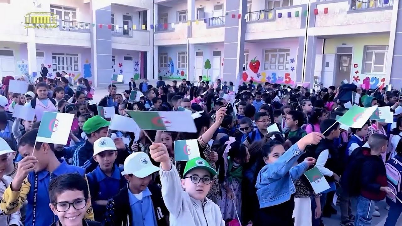 برلمان الطفل ... هكذا كانت رحلة التجربة الديمقراطية من مقاعد الدراسة إلى قبة المجلس الشعبي الوطني