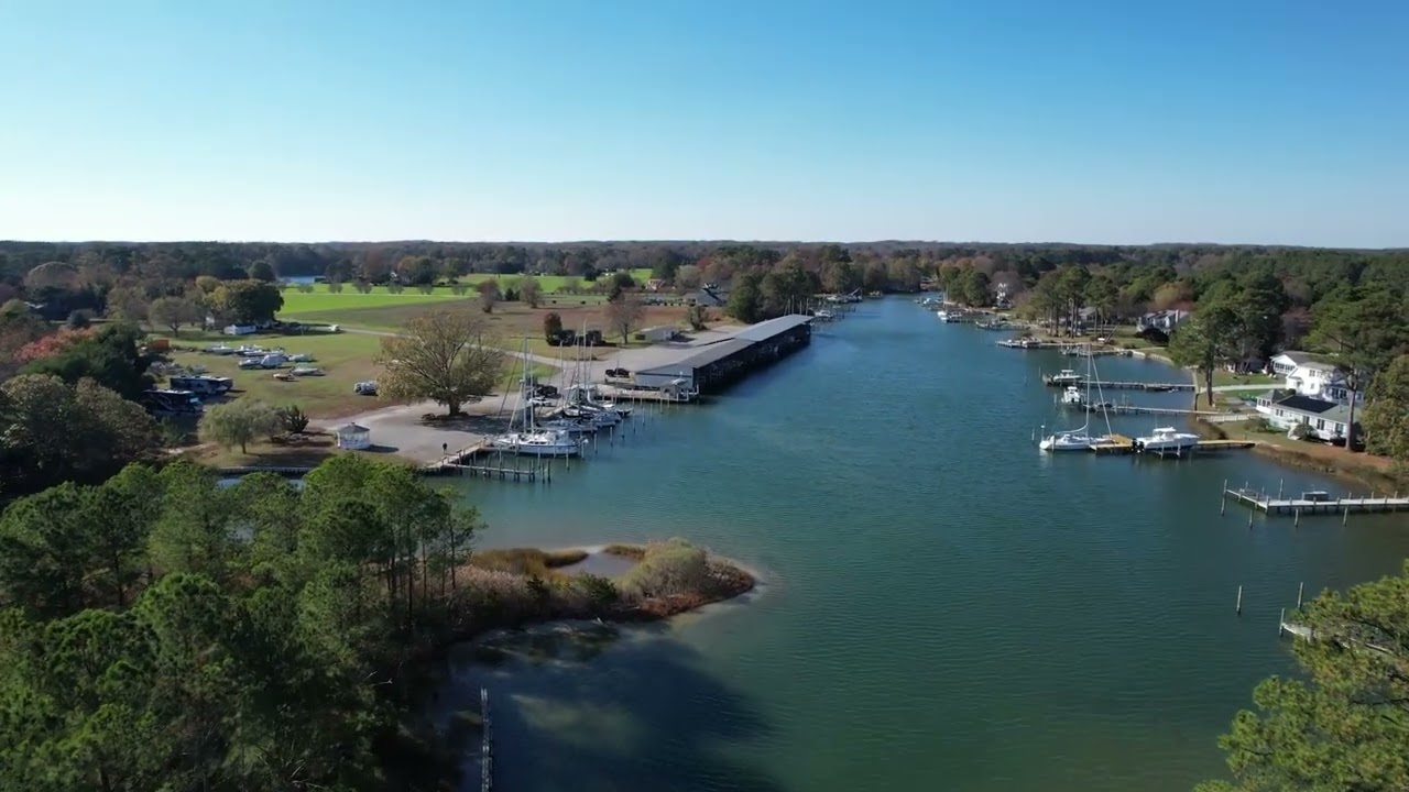 46' Custom Markley Sportfishing Charter Docking at Ingram Bay Marina on the Chesapeake Bay