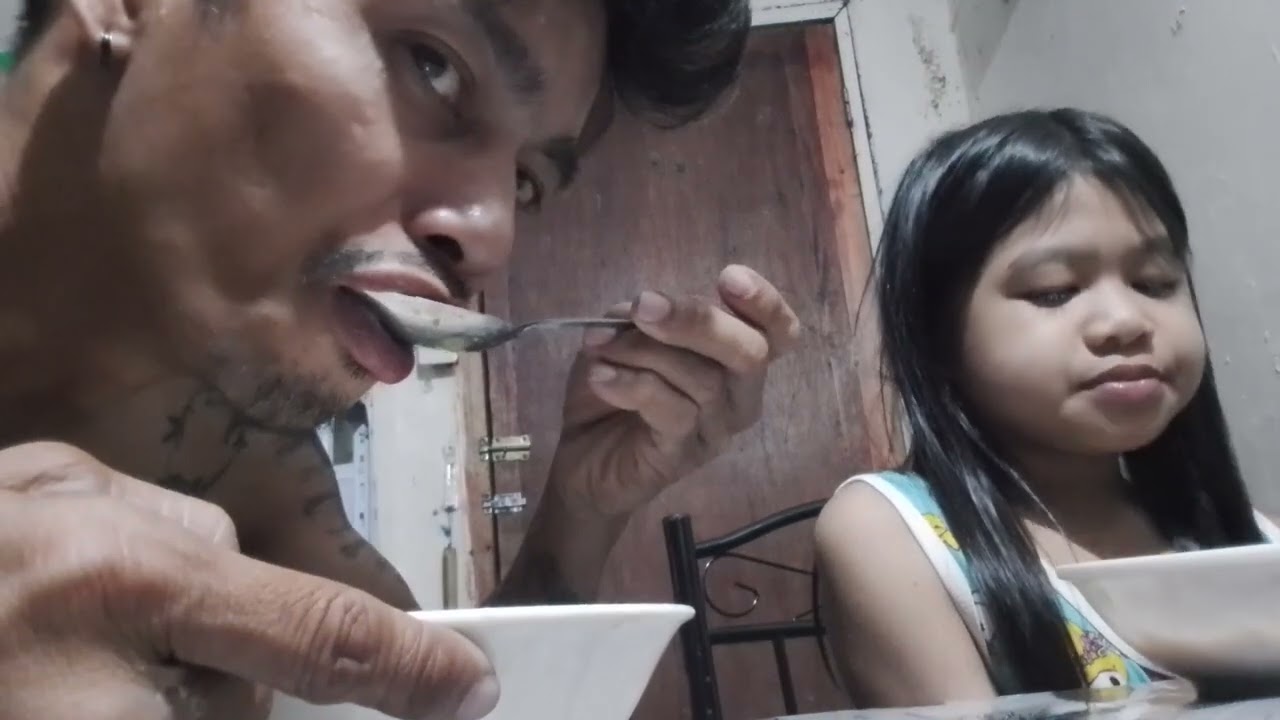 morning breakfast sa umaga with my anak 🥰🥰