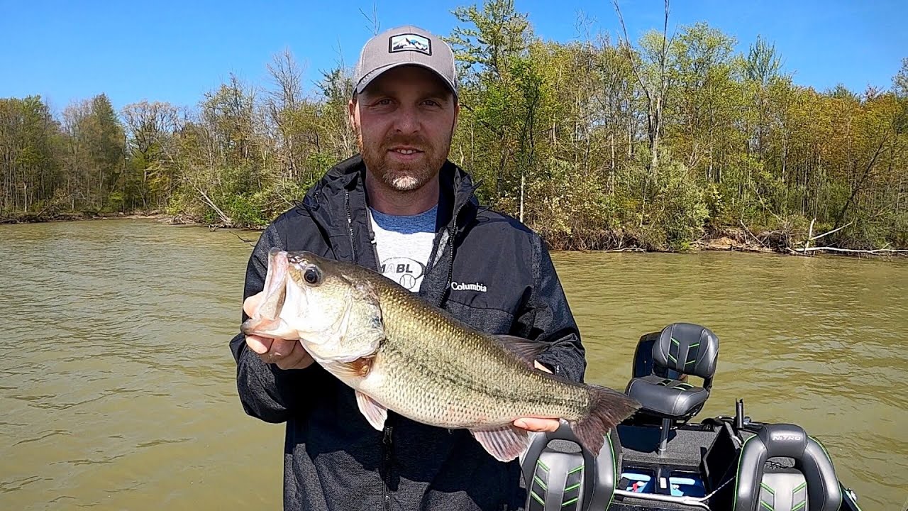 Fish Ohio Largemouth Bass with some Creek Smallmouth! Alum Creek