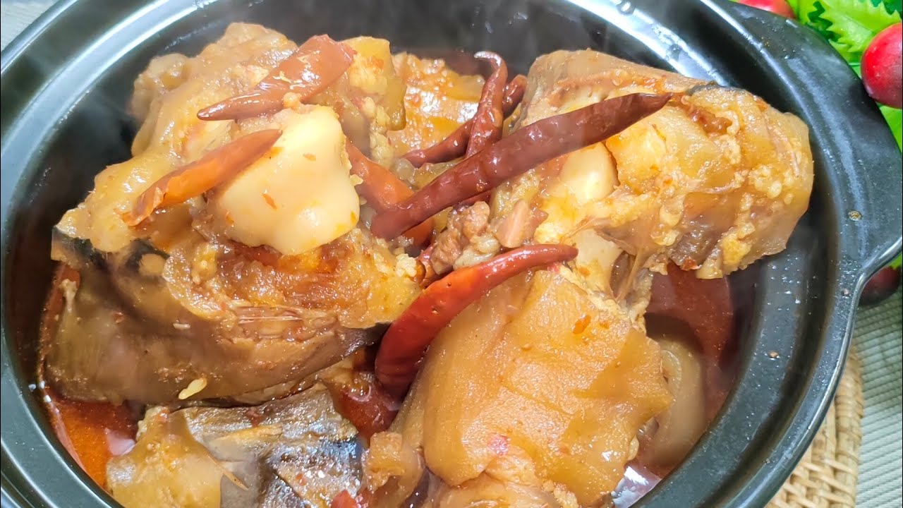របៀបធ្វើ ជើងគោស៊ីឈ័នប្លែកឆ្ងាញ់ញ៉ាំជាមួយមីក៏បានគុយទាវក៏បាន Sichuan Beef Shank & Noodle