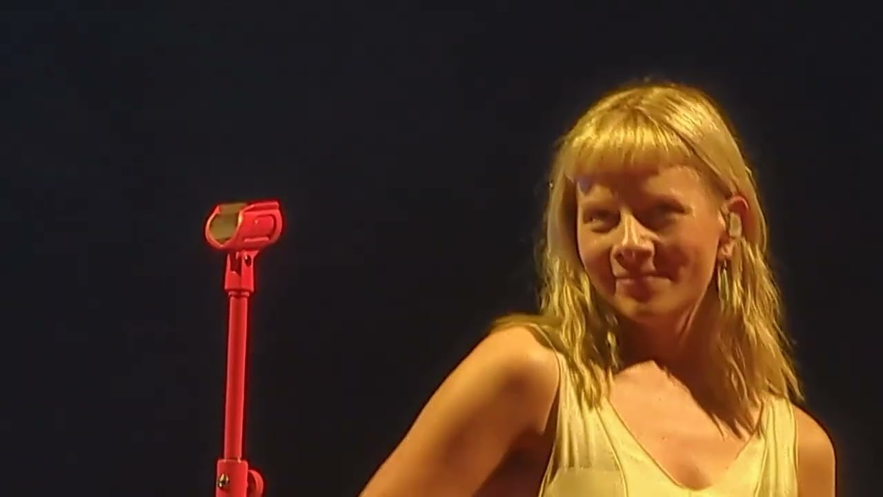 Aurora - Live in Lisbon - 9 May 2025