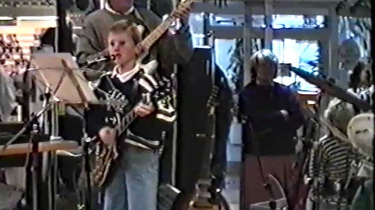 Amund Maarud - Her Favorite One - featuring Malin Pettersen