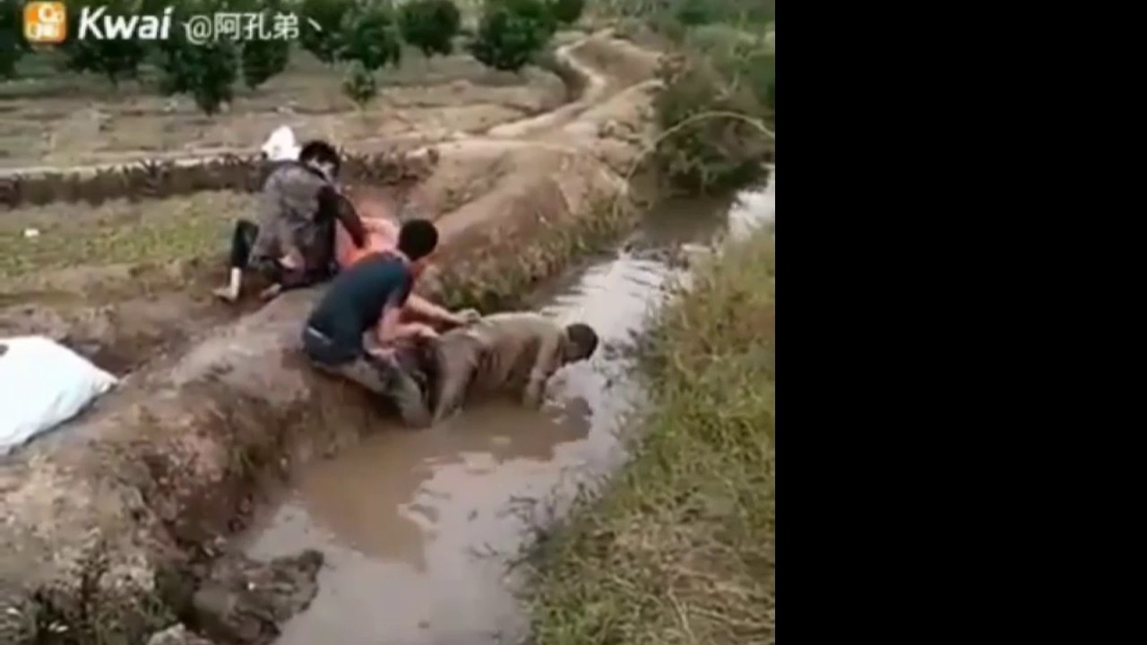 Xem xong cấm cười -D - H&agrave;ivl.....:))