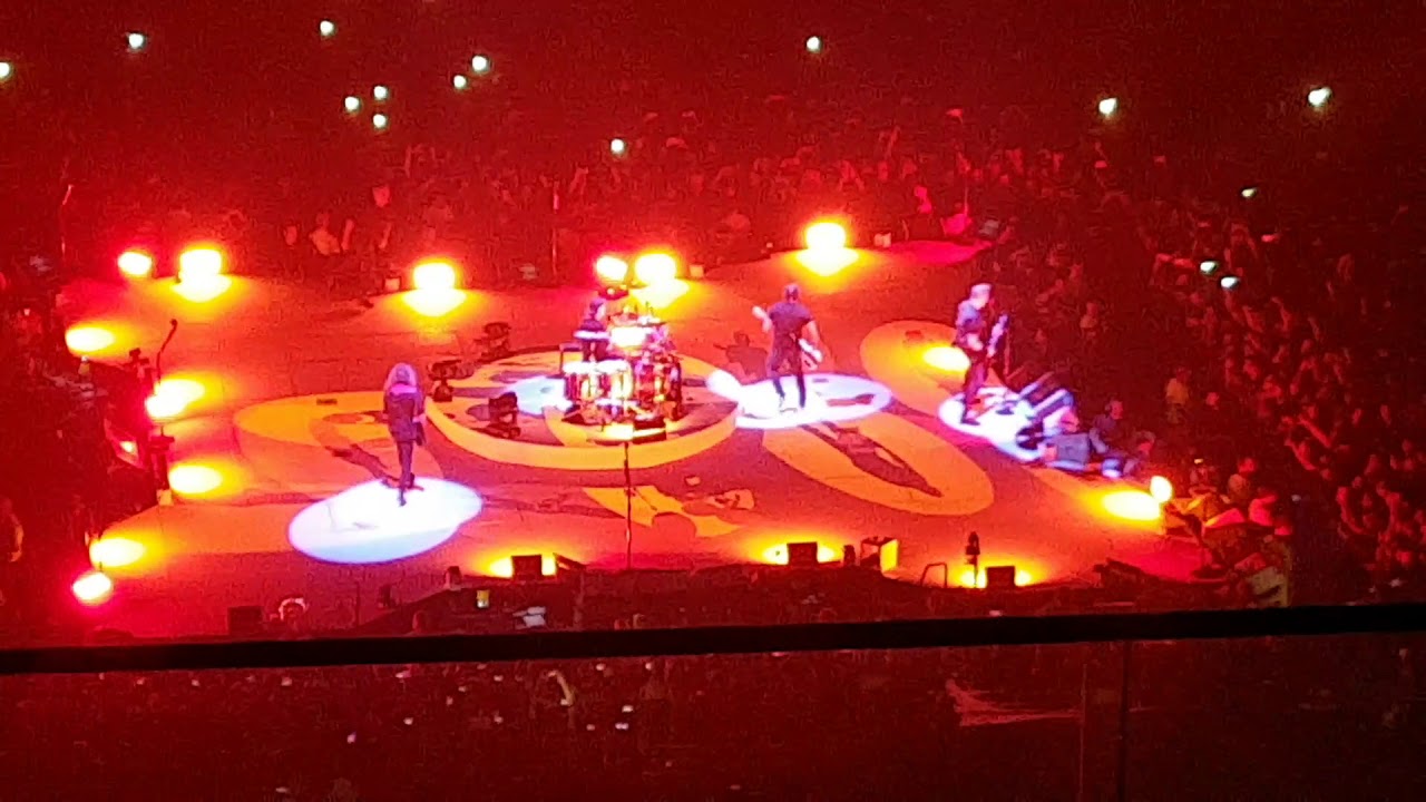 Metallica - Intro + Hardwired. Glasgow Hydro 26/10/17