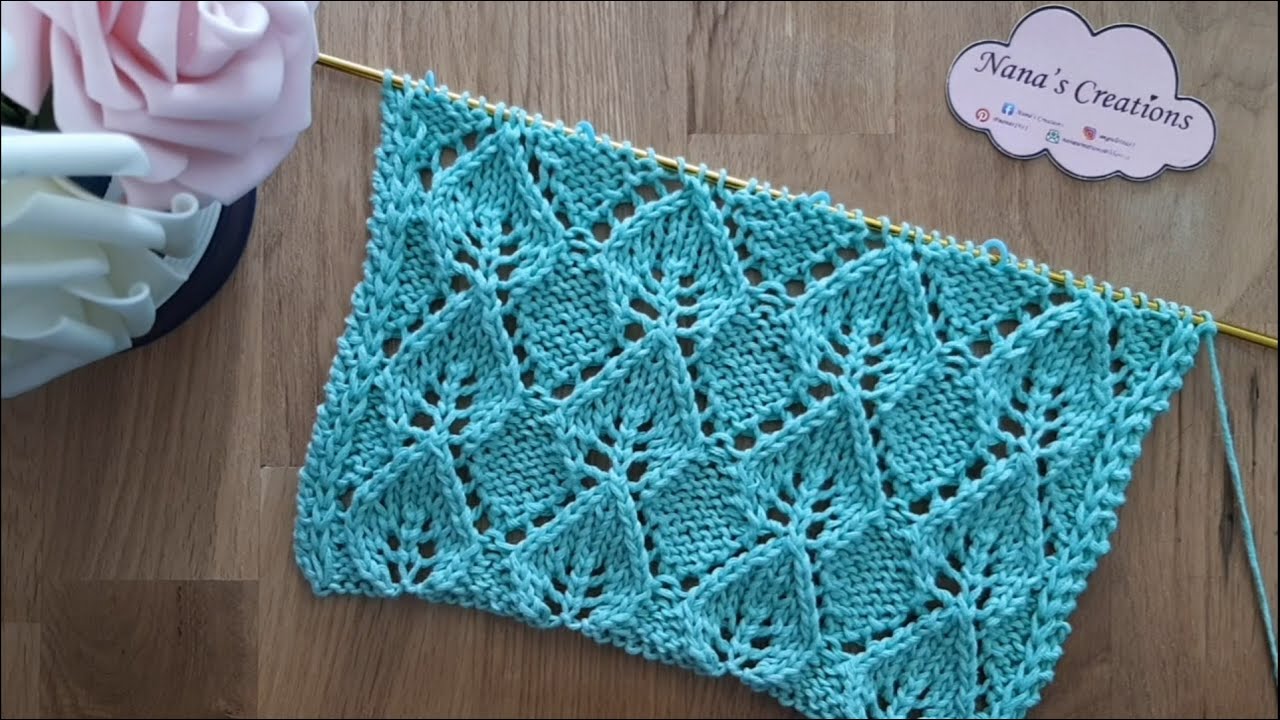 Motivo foglie ai ferri n°556 / Knitted leaves / Hojas a dos agujas