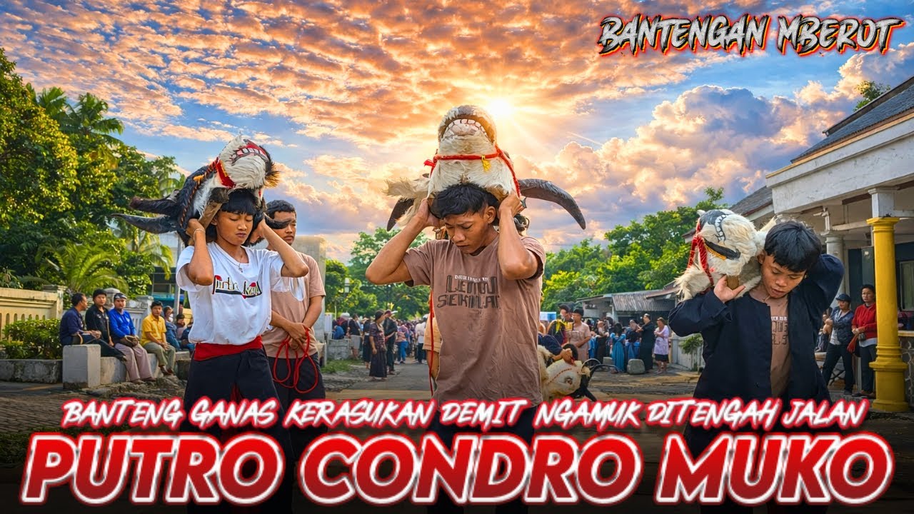 BANTENG NGAMUK DI TENGAH JALAN‼️PUTRO CONDRO MUKO KERASUKAN DEMIT KEJAR PENONTON