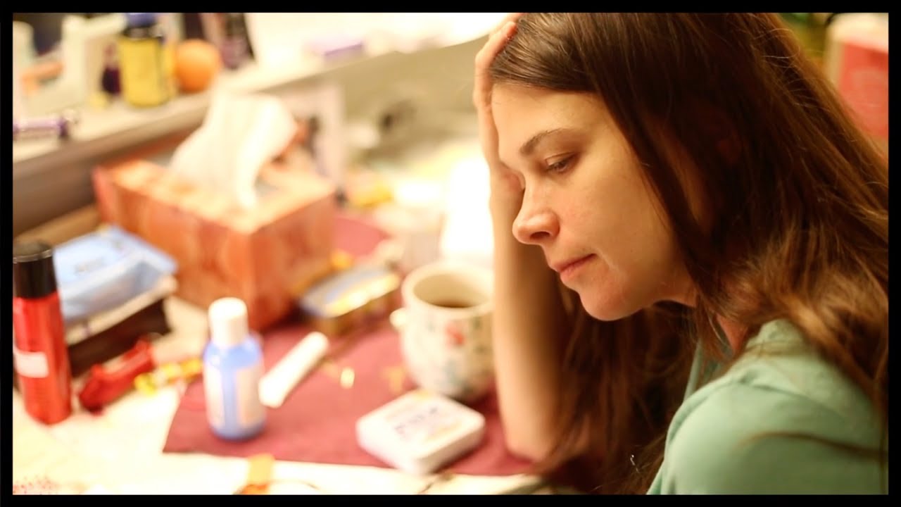 CHARACTER STUDY: Sutton Foster as Violet in VIOLET
