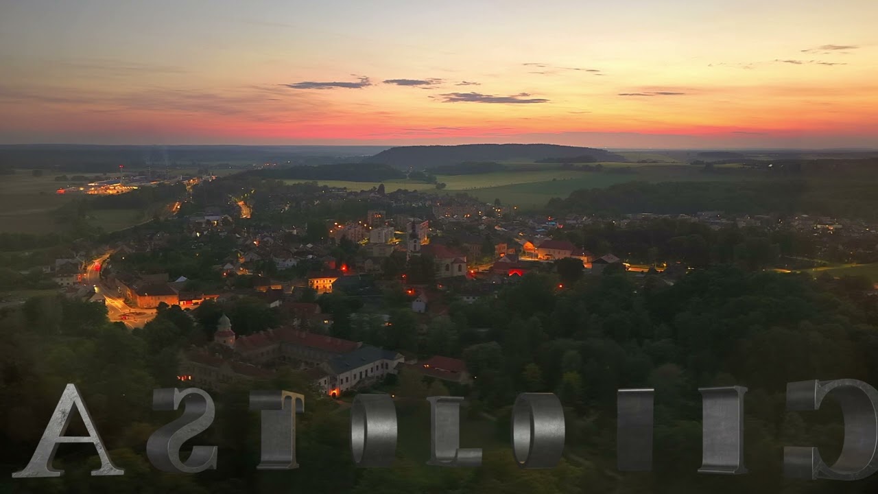 Z&Aacute;MECK&Yacute; PARK ČASTOLOVICE PO Z&Aacute;PADU SLUNCE