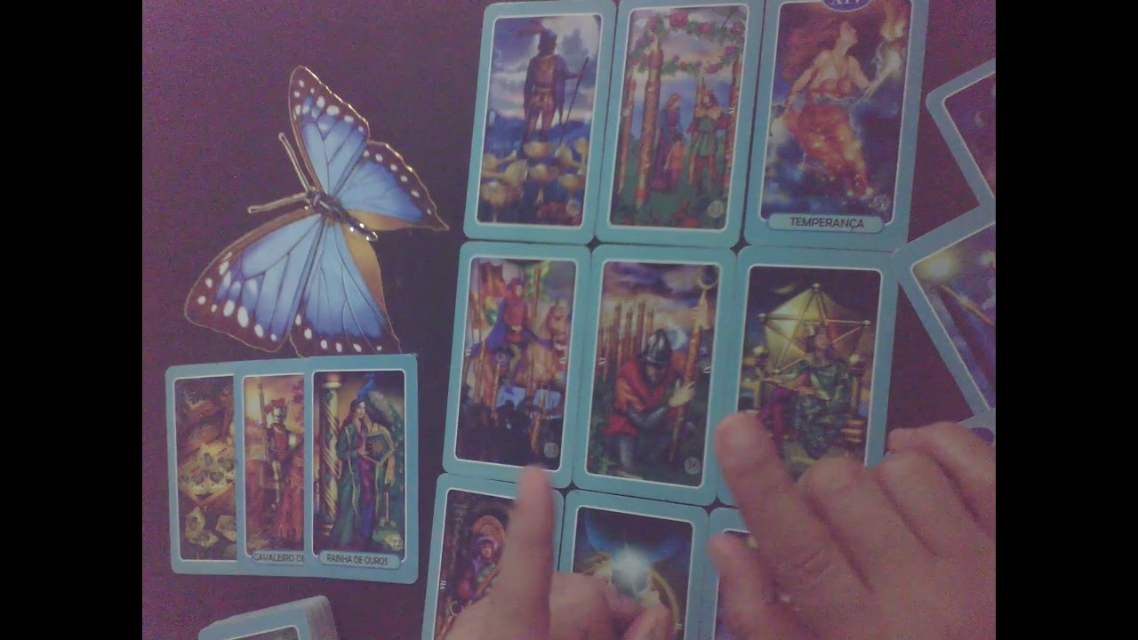 ALGO OU ALGUÉM VAI BATER NA SUA PORTA