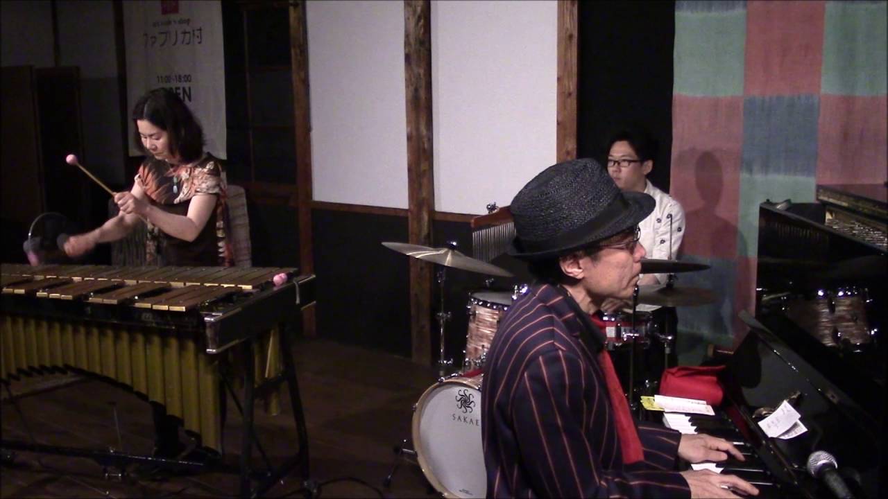 Kuni Mikami Trio plays 