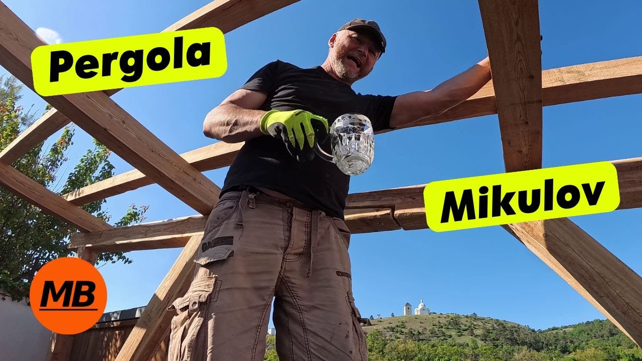 Stavba Pergoly z Brdského Modřínu ve VINAŘSTVÍ FUČÍK | MIKULOV 2025