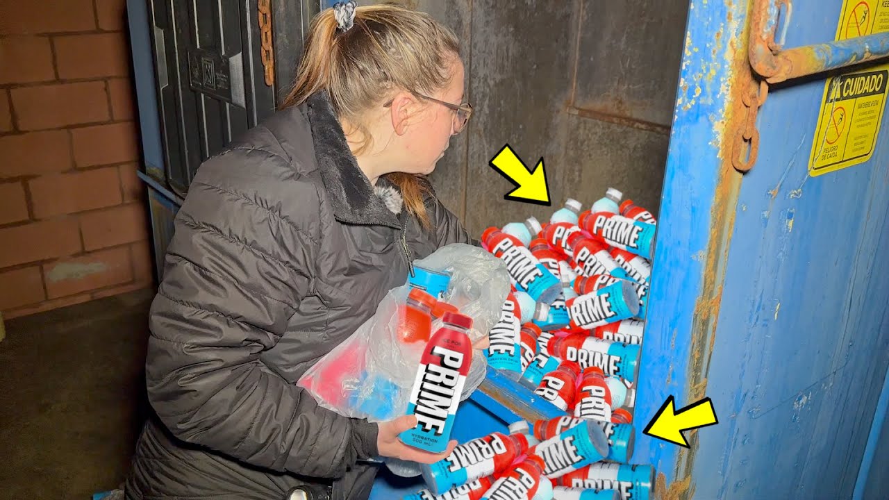 СОТРУДНИКИ CVS ОСТАВИЛИ НАМ ОГРОМНЫЙ СЮРПРИЗ В СВОЁМ МУСОРНОМ КОНТЕЙНЕРЕ! СПАСИБО!!