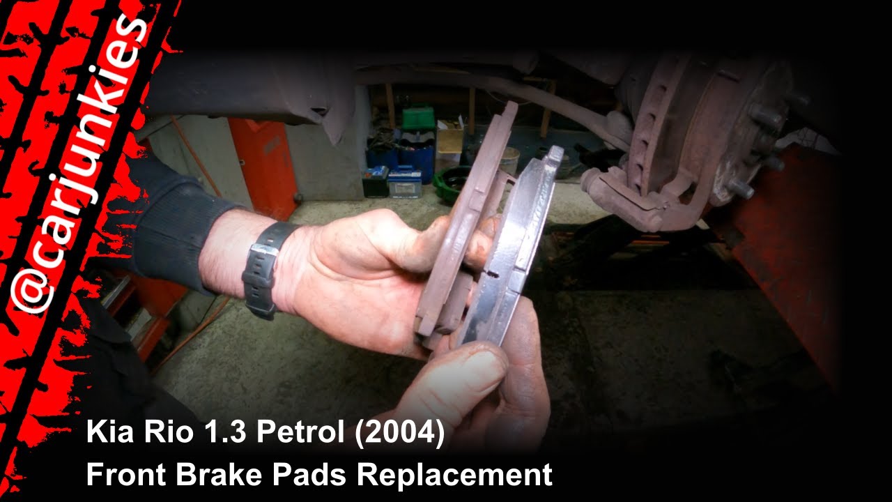 Kia Rio 1.3 Petrol (2004) - Front Brake Pads Replacement
