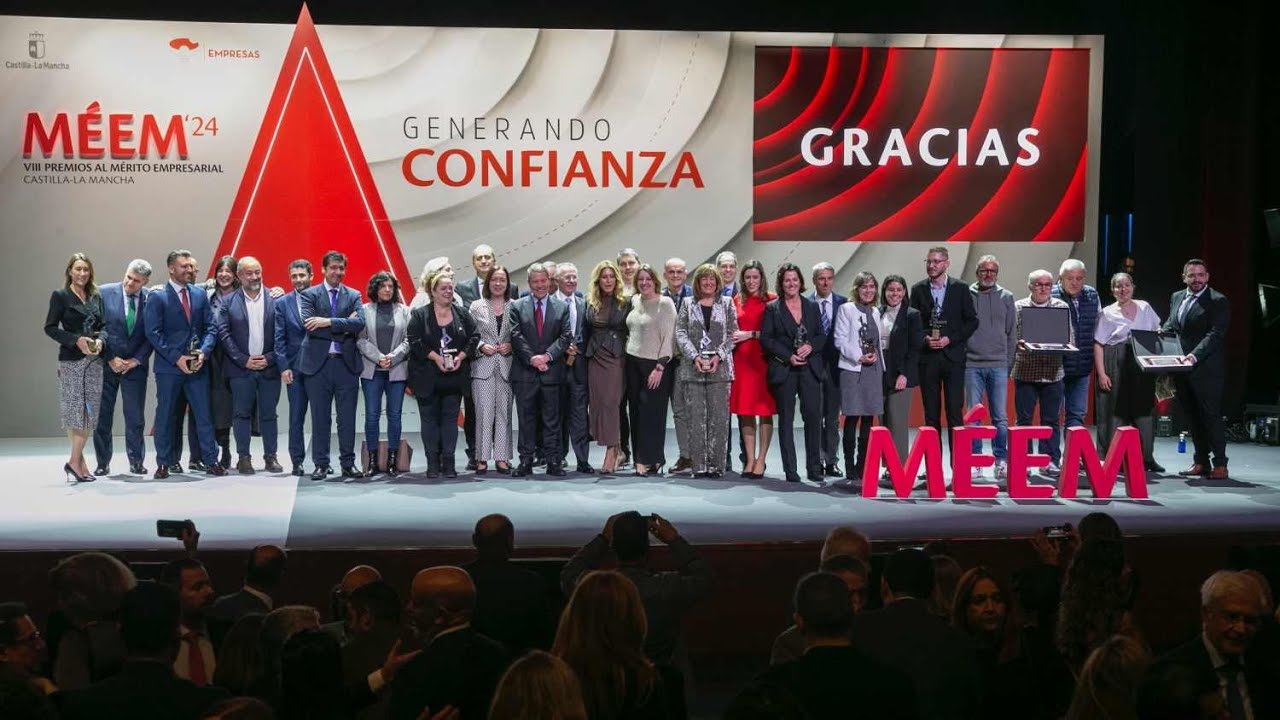 García-Page preside la entrega de los VIII Premios al Mérito Empresarial en Alcázar de San Juan