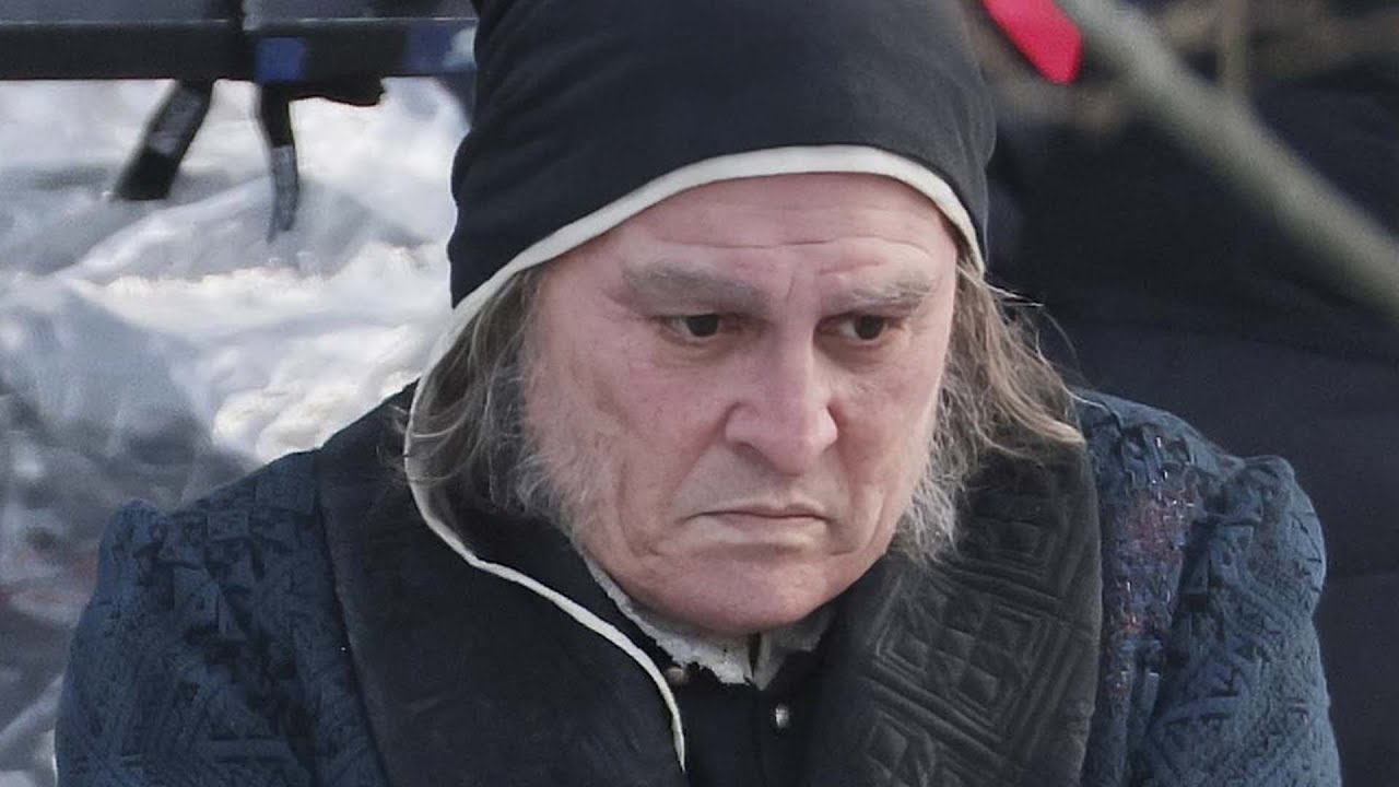 Johnny Depp TRANSFORMS Into SCROOGE On Set of Ebenezer