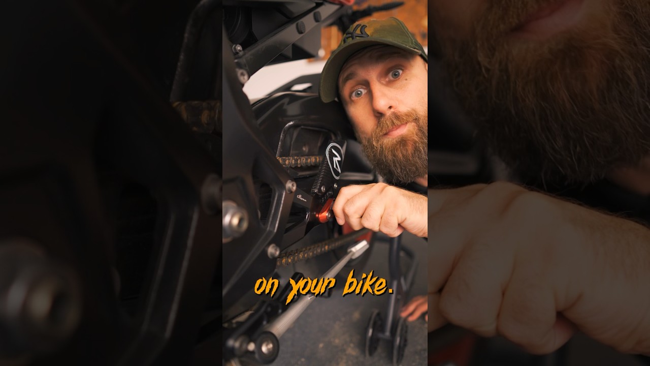 This why you need aftermarket rearsets on your bike 🤯