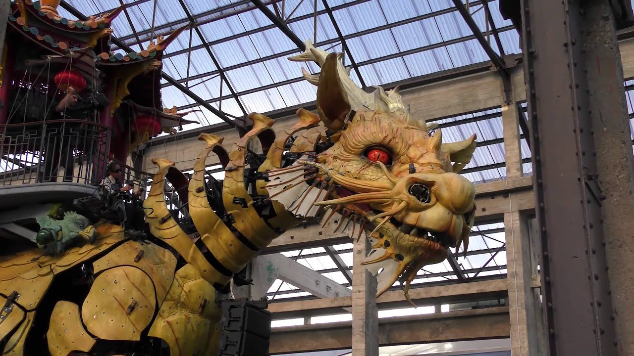 Le cheval-dragon LongMa Jing Shen &agrave; Nantes