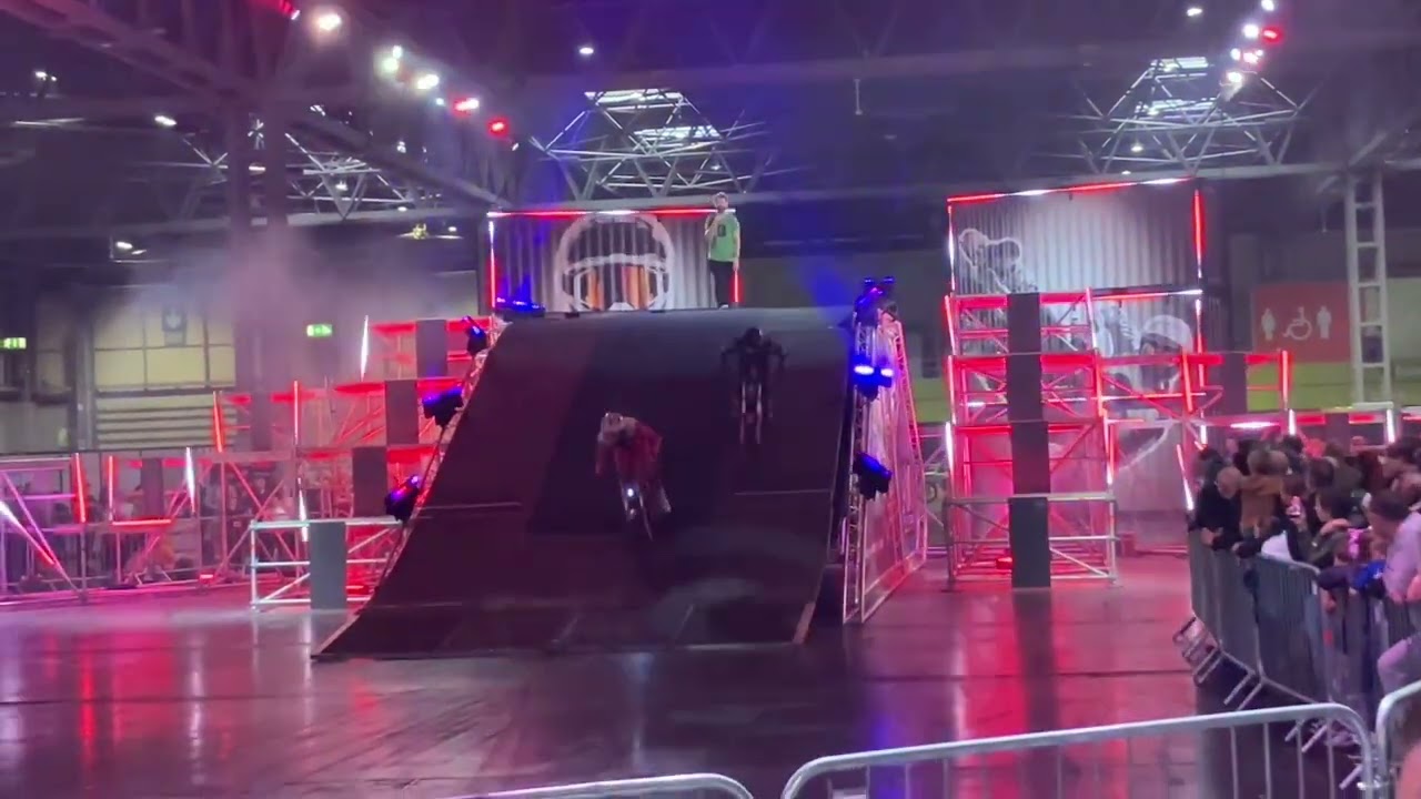 Motorcycle Live 2025 MCL 