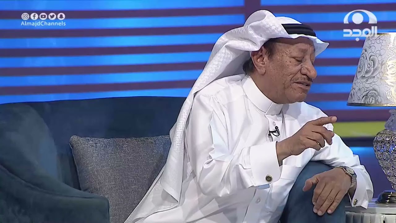 تجربة نظارة الآمل ( نظارة مخصصة لمساعدة المكفوفين ) 🤩
