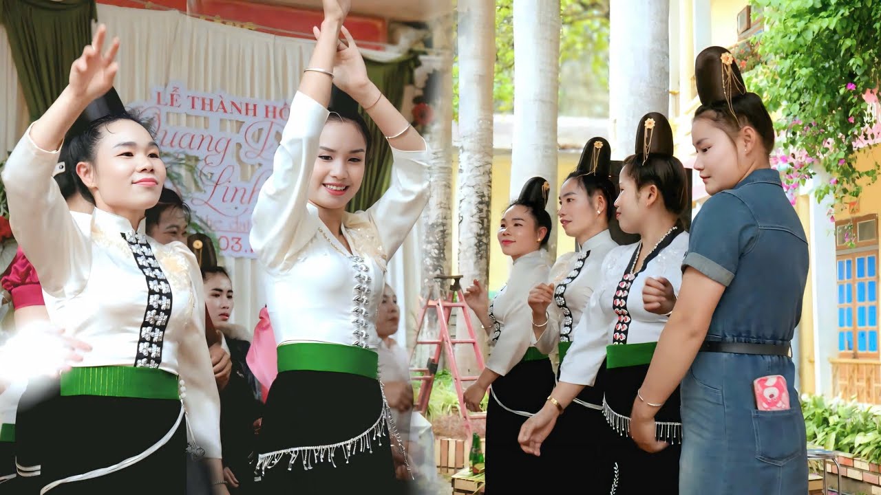 MẾT CỚ CHỊ EM GÁI BẢN LĂNG LUÔNG - NHẢY MỪNG ĐÁM CƯỚI  NGƯỜI THÁI ĐEN - QUANG DỰ  LINH LAN