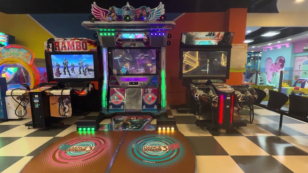 Nhạc Nhảy Múa cùng Khách Sạn Siêu Thị Nha Trang Center Xu Trò Chơi Game ở Khánh Hòa của Việt Nam