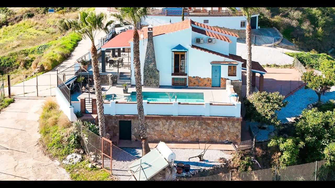🏡 Stunning Private Villa with Pool & Panoramic Views in Frigiliana | FOR SALE €460,000