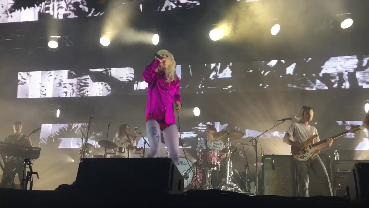 Paramore - Idle Worship & No Friend (Bangor, Maine)