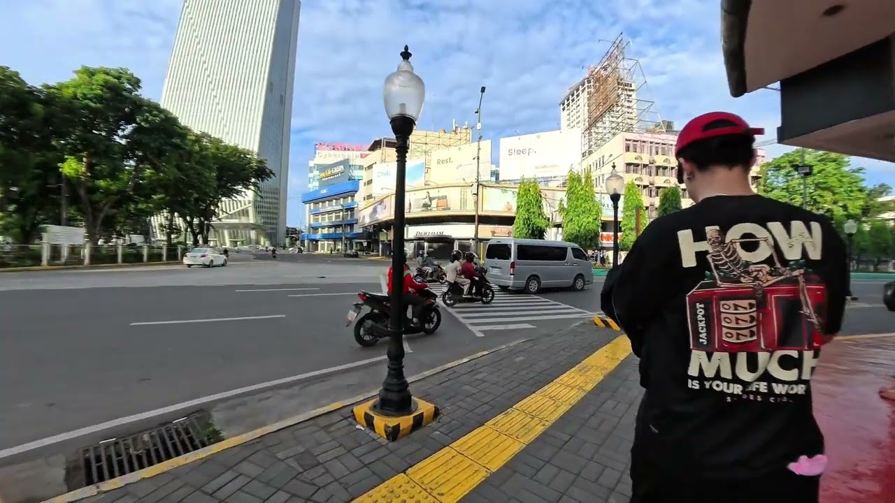 Fuente Osmeña Circle, Cebu city