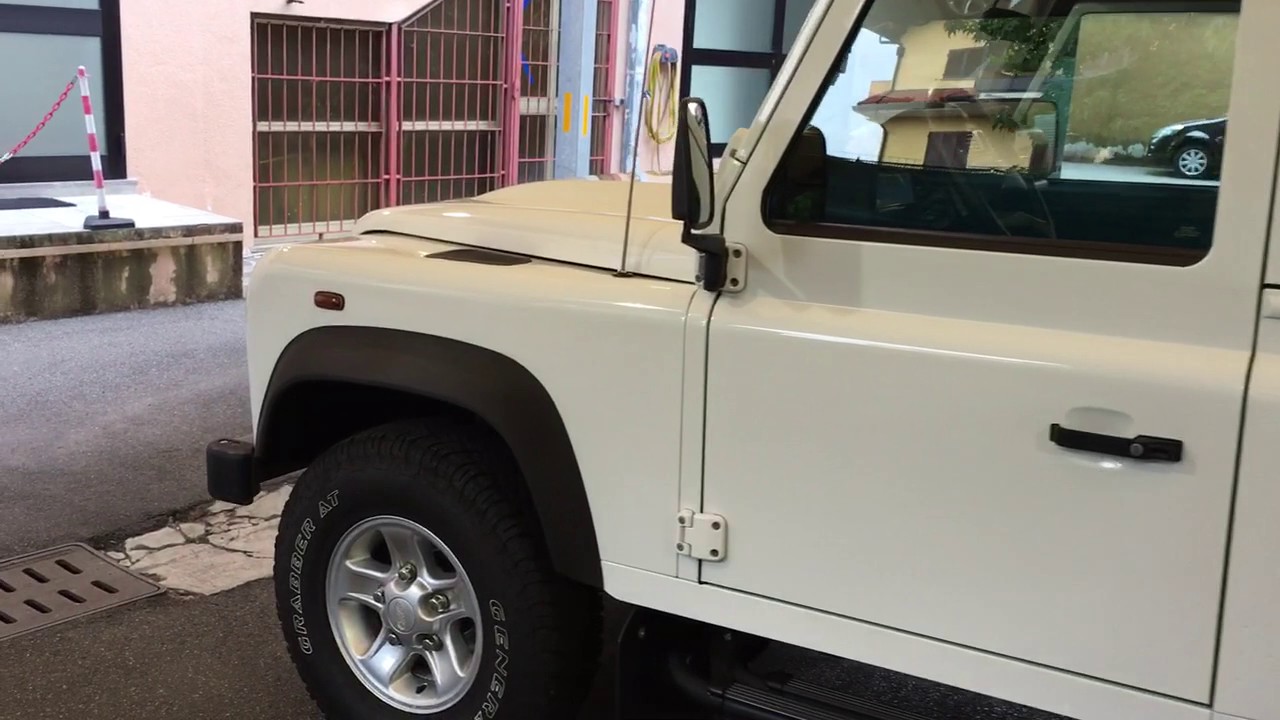 Land Rover Defender 90 2.2 Td4
