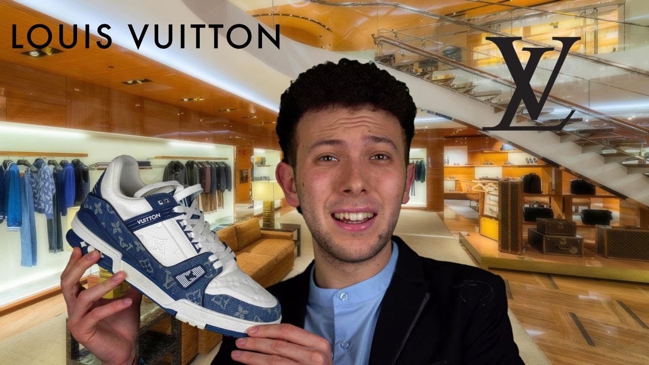 Benvenuti da Louis Vuitton 💸| ASMR ITA ROLEPLAY