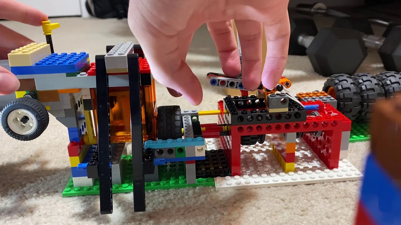 Lego vacuum engine with 4 speed transmission and clutch
