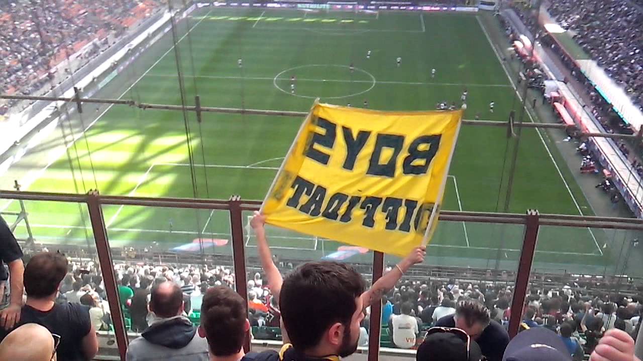Boys Parma a Milano : ''tutta la curva''