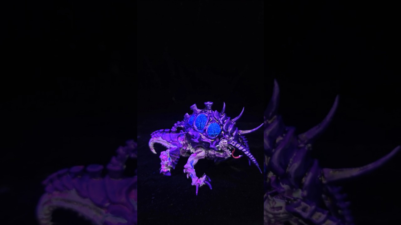 Painting A Leviathan Maleceptor day 13 of Painting With Ink Everyday #miniature  #shorts #tyranid