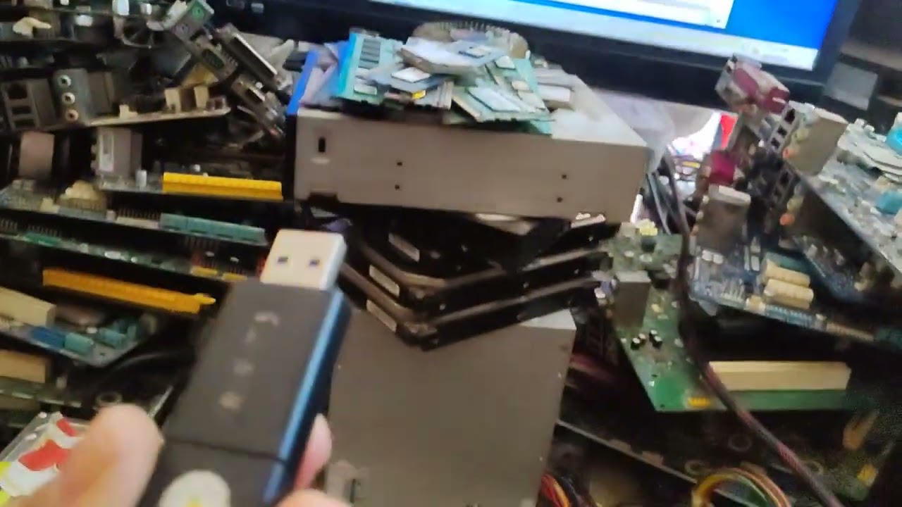 Hướng dẫn mod bios main Msi H110m pro vd plus để chạy cpu th8,9 và xeon v5 v6 đơn giản  dễ làm
