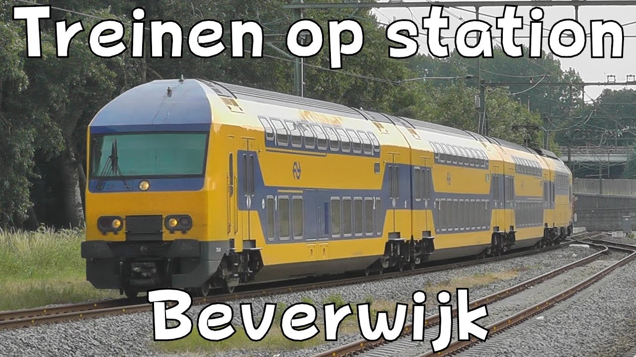 Treinen op station Beverwijk