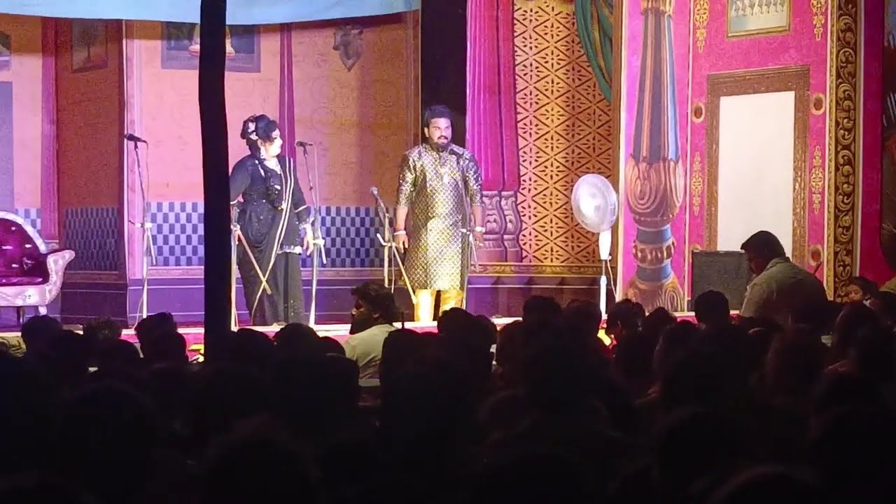 ಪಕ್ಕದ ಮನೆ ಚಂದ್ರಿ ನೋಡಾಕ ನಿನ್ ಸುಂದರಿ ನಾಟಕ
