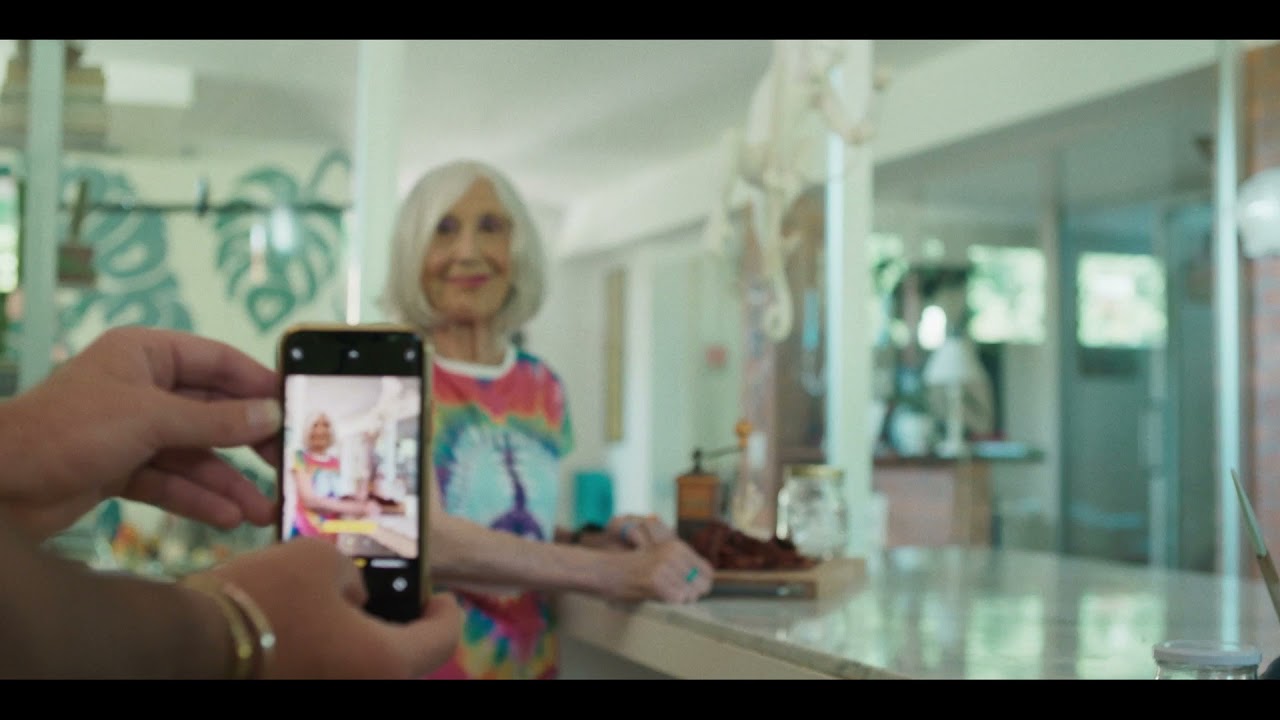 Storie di Risorgimento Digitale - Nonna Licia (trailer)