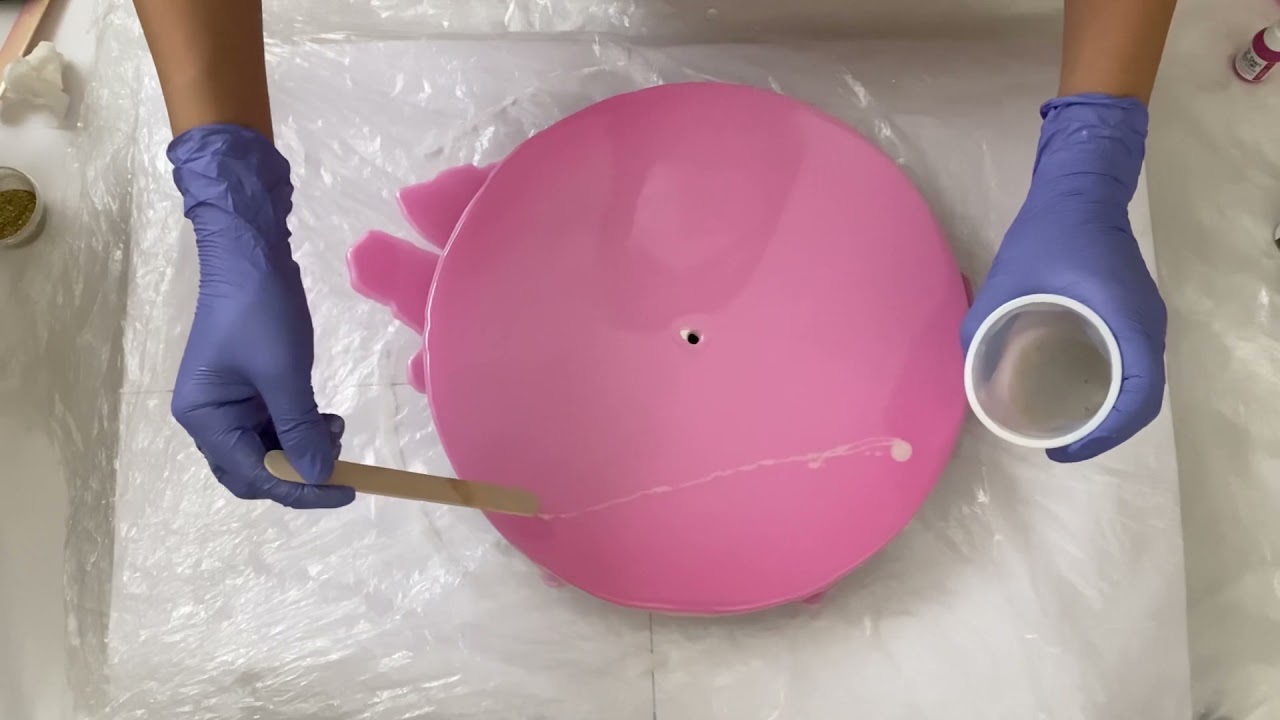 How to pour a Resin Clock. Easy way for beginner.